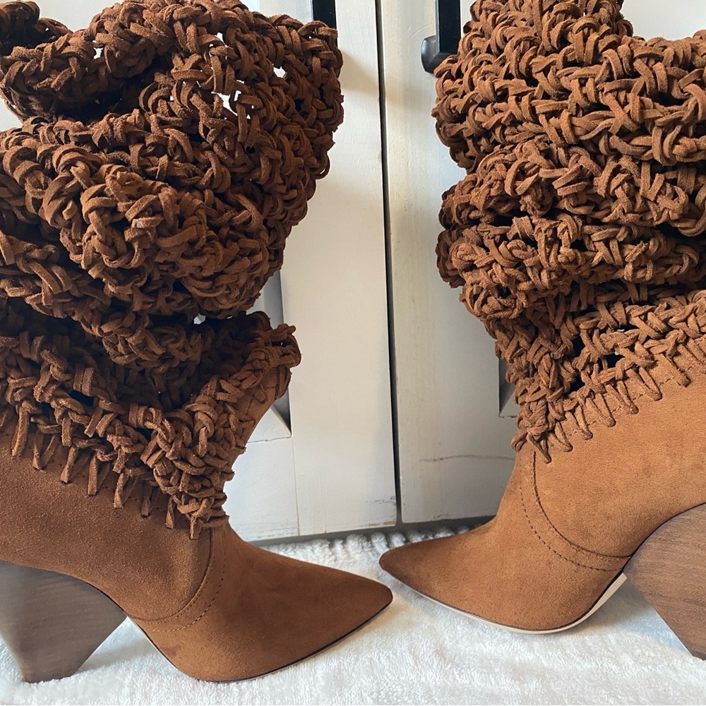 Saint Laurent Nikki 105 Twine Suede Boots - Picture 7 of 7